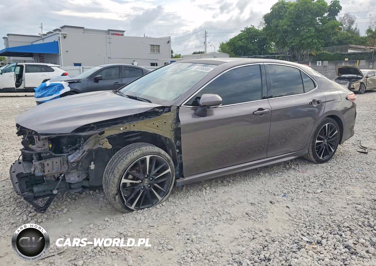 2019 Toyota Camry Xse – zdjęcie 1 z 13