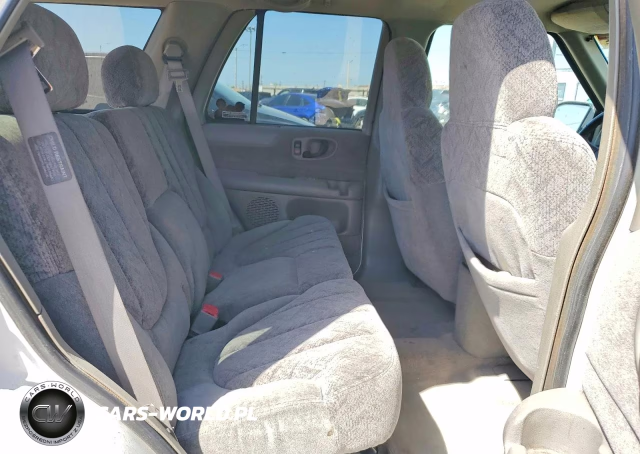 1999 GMC Jimmy VIN:1GKCS13W4X2547613 - 11