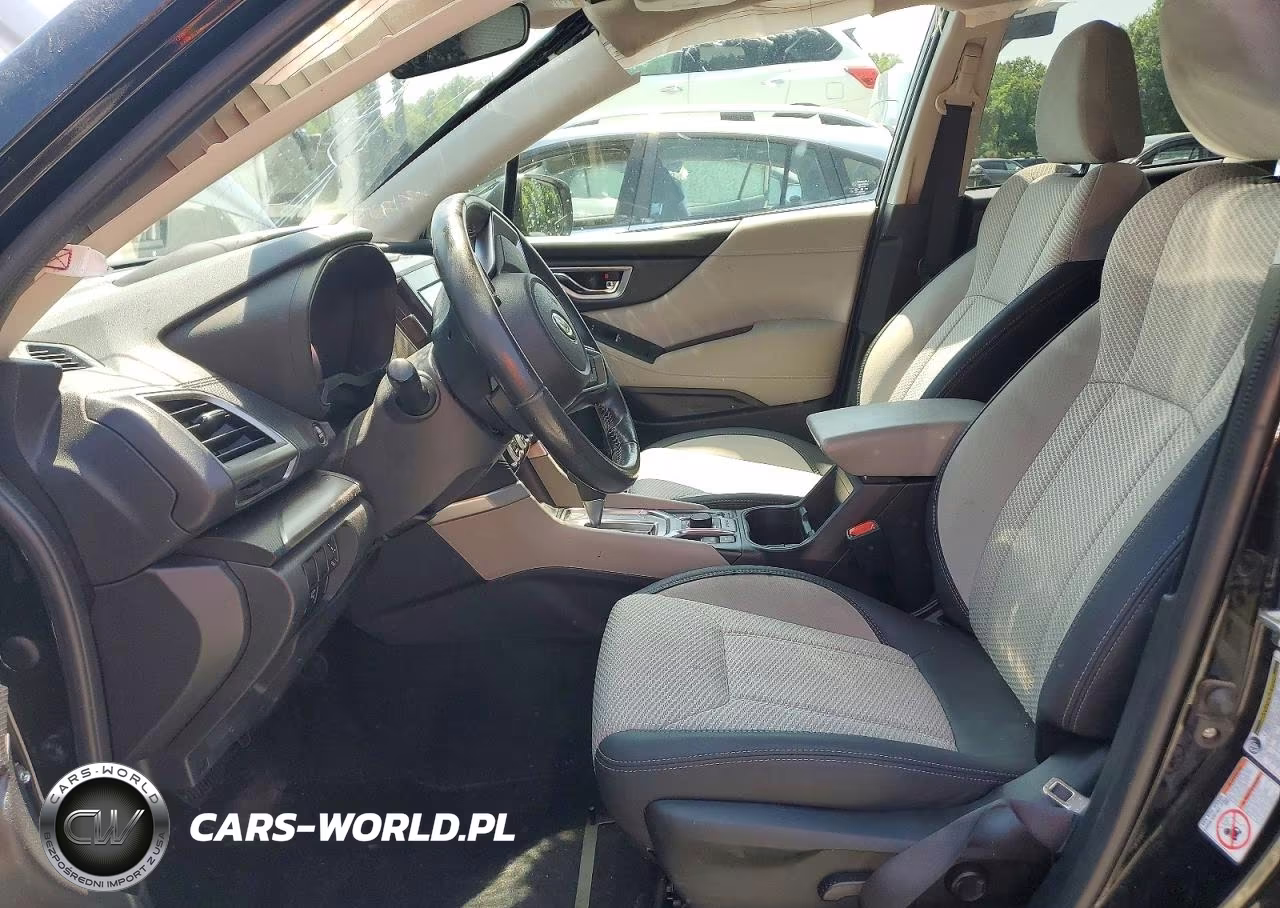 2019 Subaru Forester Premium VIN:JF2SKAGC6KH551600 - 7