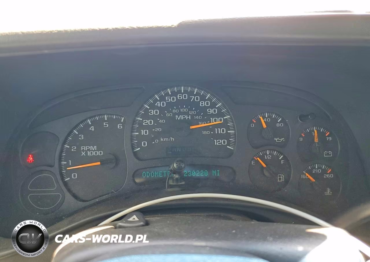 2005 Chevrolet Silverado C1500 VIN:2GCEC19V051255454 - 9