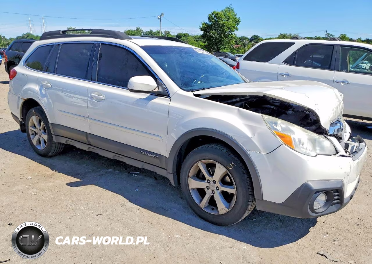 2014 Subaru Outback 2.5I Premium VIN:4S4BRCDC9E3264842 - 4