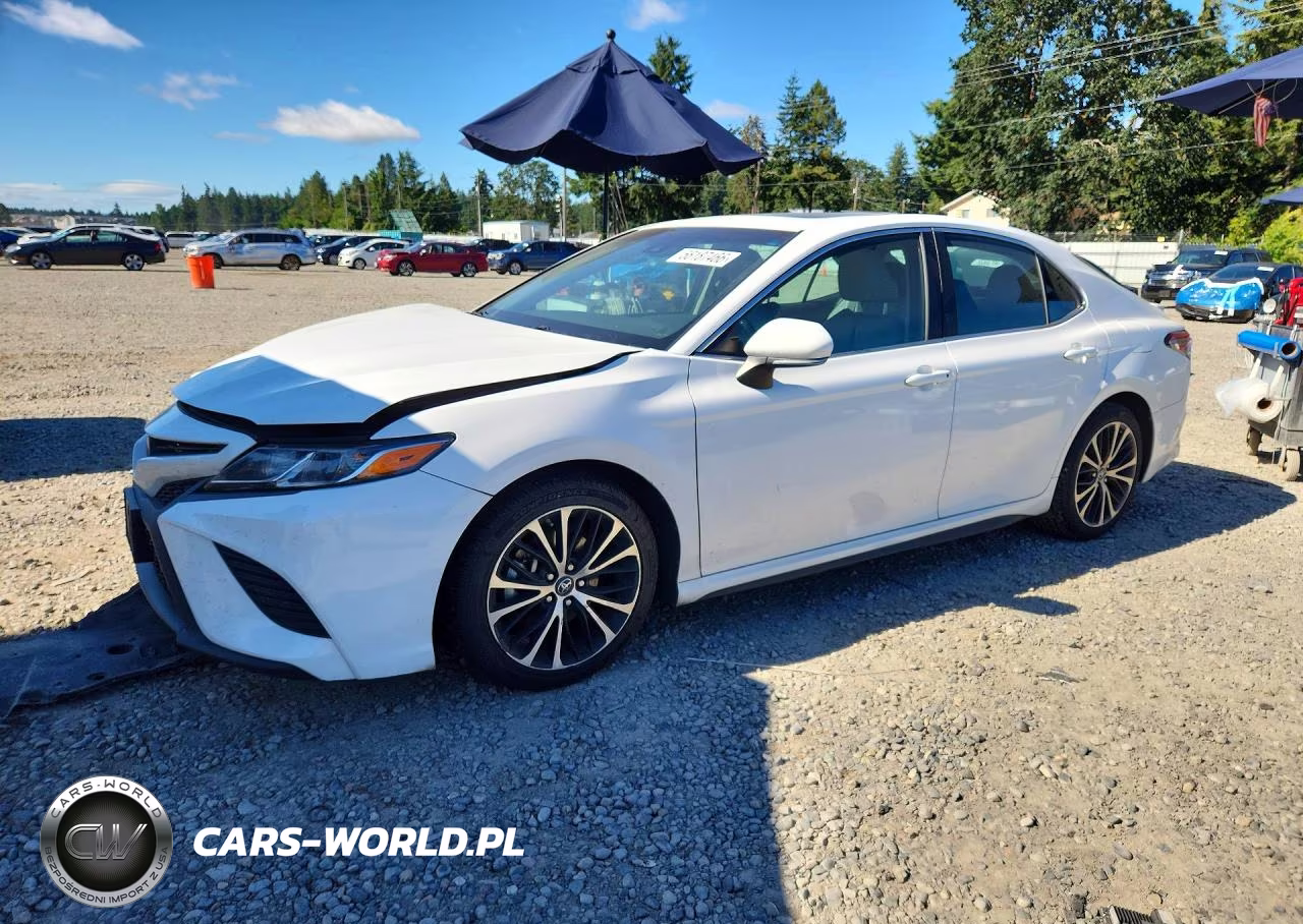 2018 Toyota Camry Se – zdjęcie 1 z 12