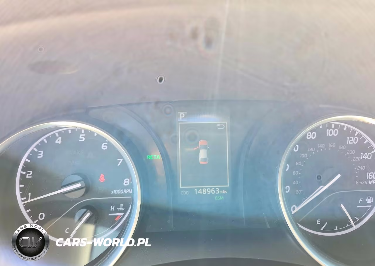 2018 Toyota Camry Se VIN:4T1B11HK4JU526249 - 9