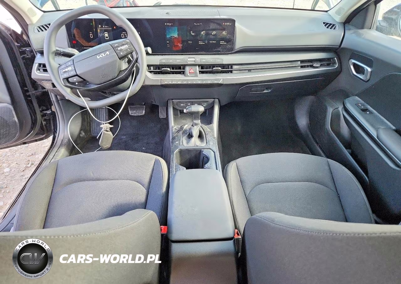 2026 Kia K4 Lxs VIN:3KPFT4DE5TE266110 - 8