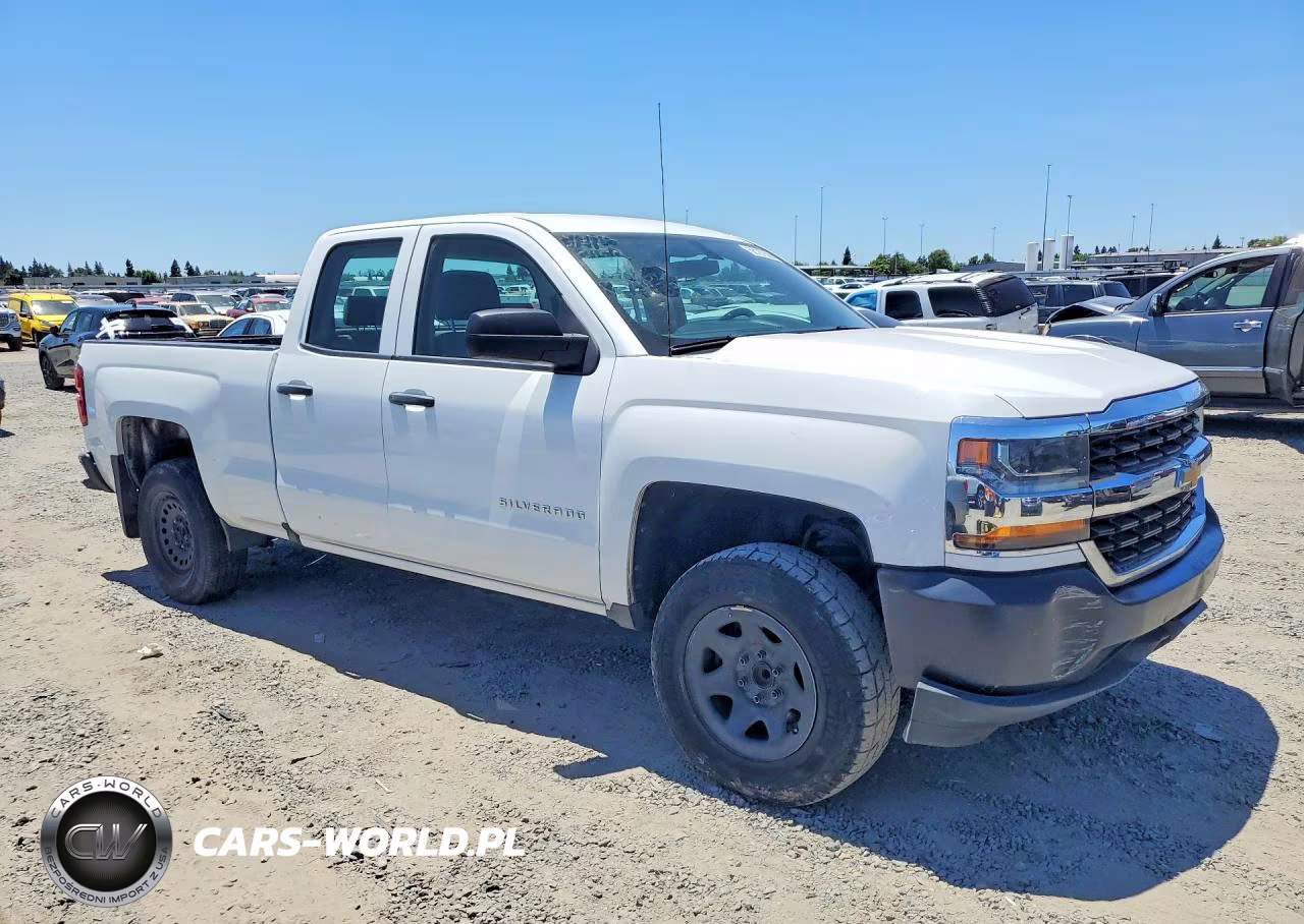 2018 Chevrolet Silverado C1500 VIN:1GCRCNEHXJZ143383 - 4