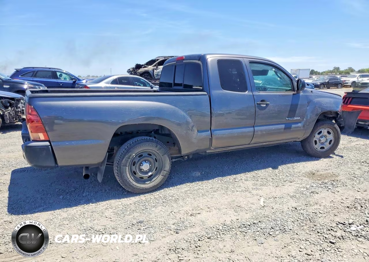 2015 Toyota Tacoma Access Cab VIN:5TFTX4CN2FX051295 - 3