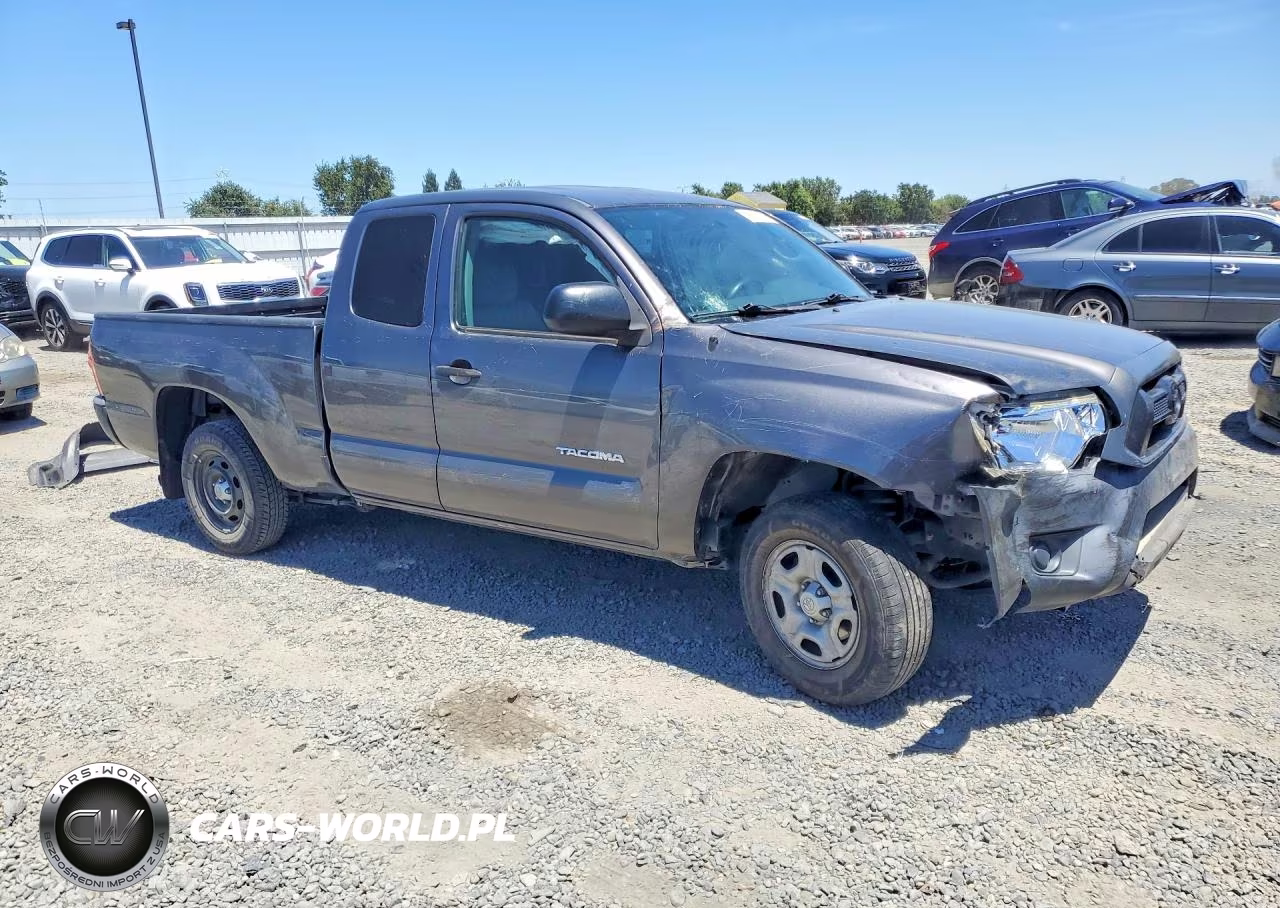 2015 Toyota Tacoma Access Cab VIN:5TFTX4CN2FX051295 - 4