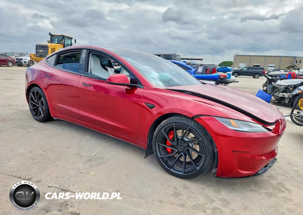 2024 Tesla Model 3 VIN:5YJ3E1ET5RF830219 - 4