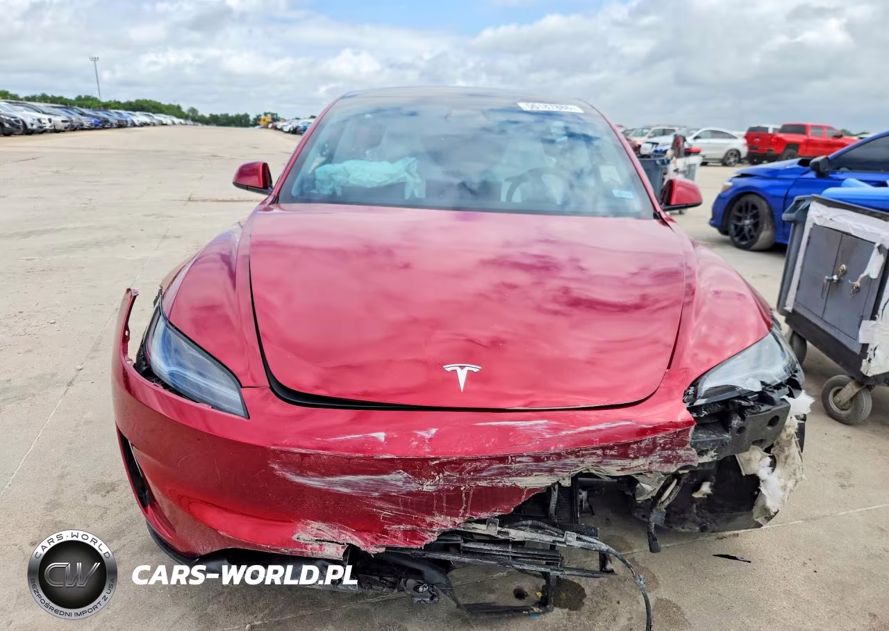 2024 Tesla Model 3 VIN:5YJ3E1ET5RF830219 - 5