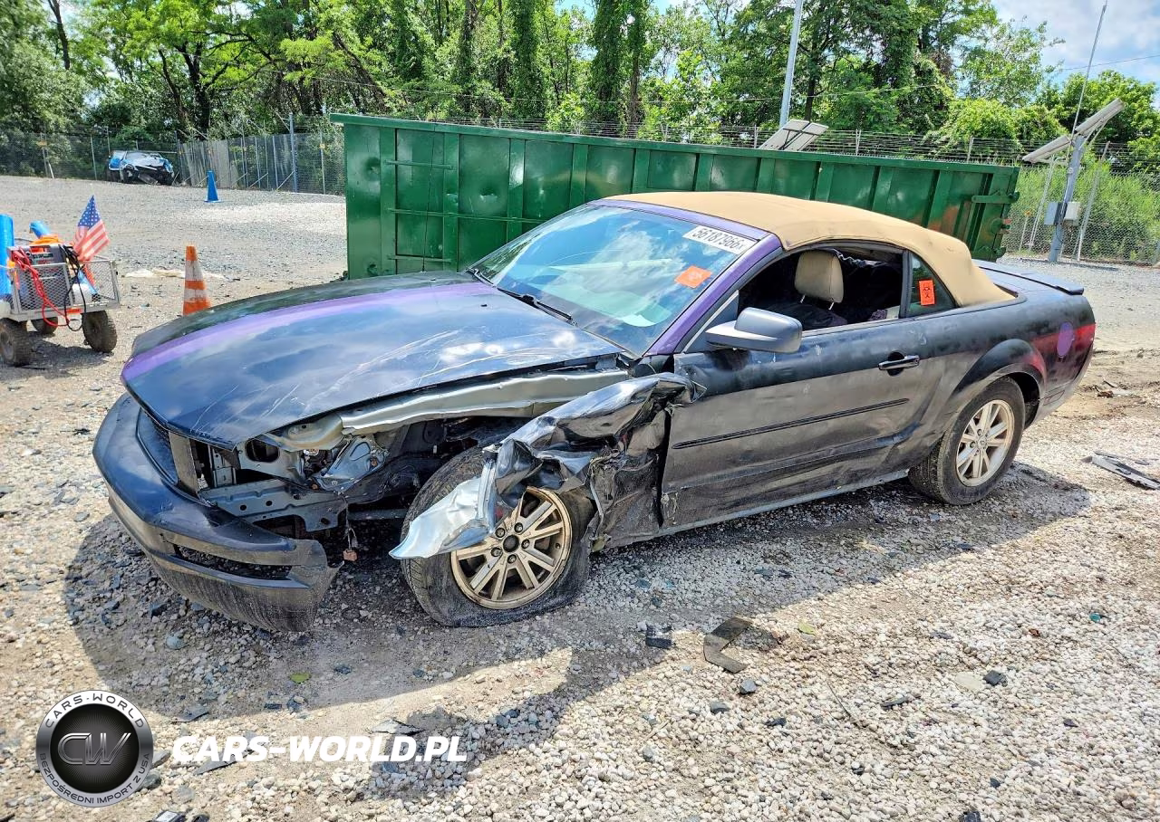 2007 Ford Mustang – zdjęcie 1 z 12