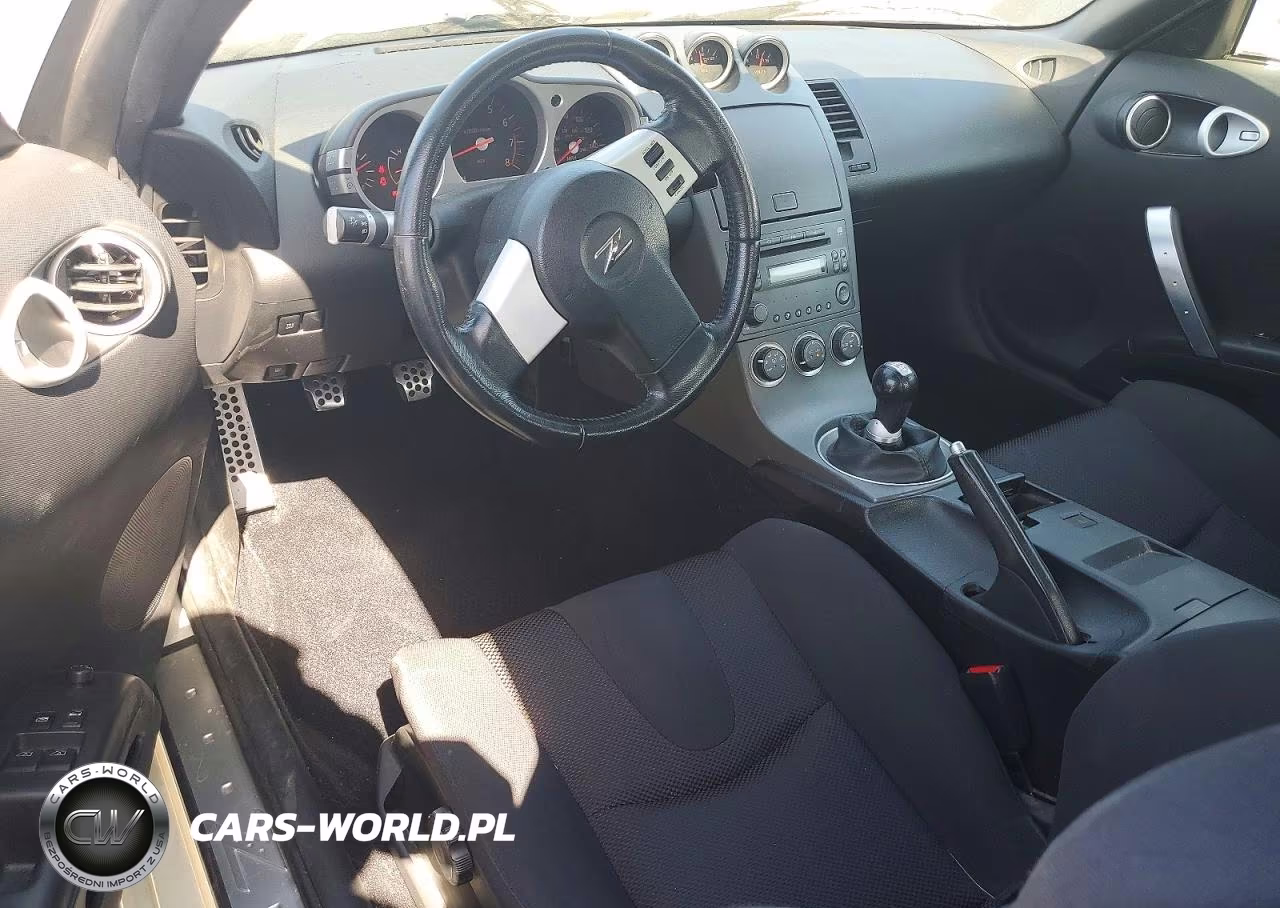 2003 Nissan 350Z Coupe VIN:JN1AZ34D63T105897 - 8