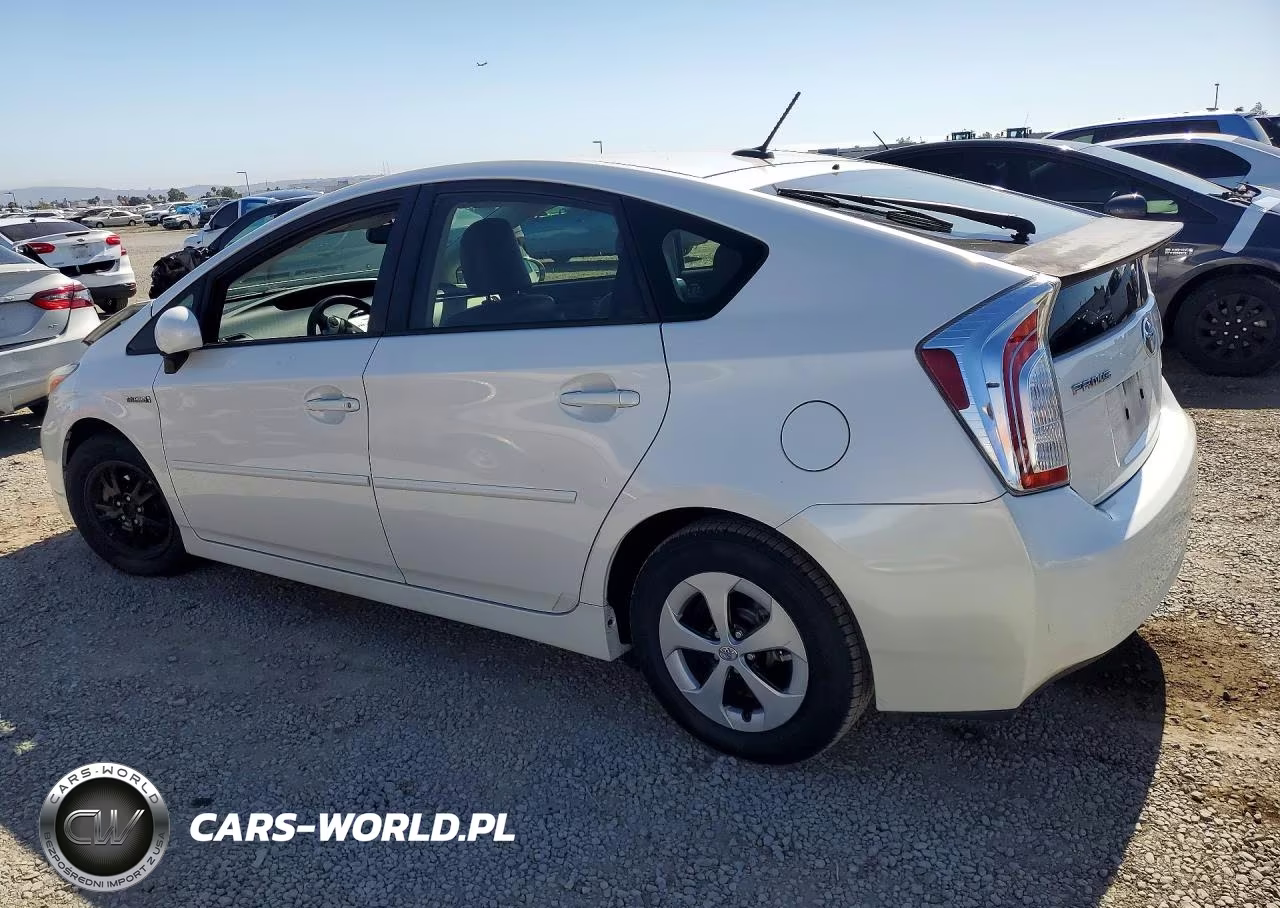 2014 Toyota Prius Four VIN:JTDKN3DU7E0369275 - 2