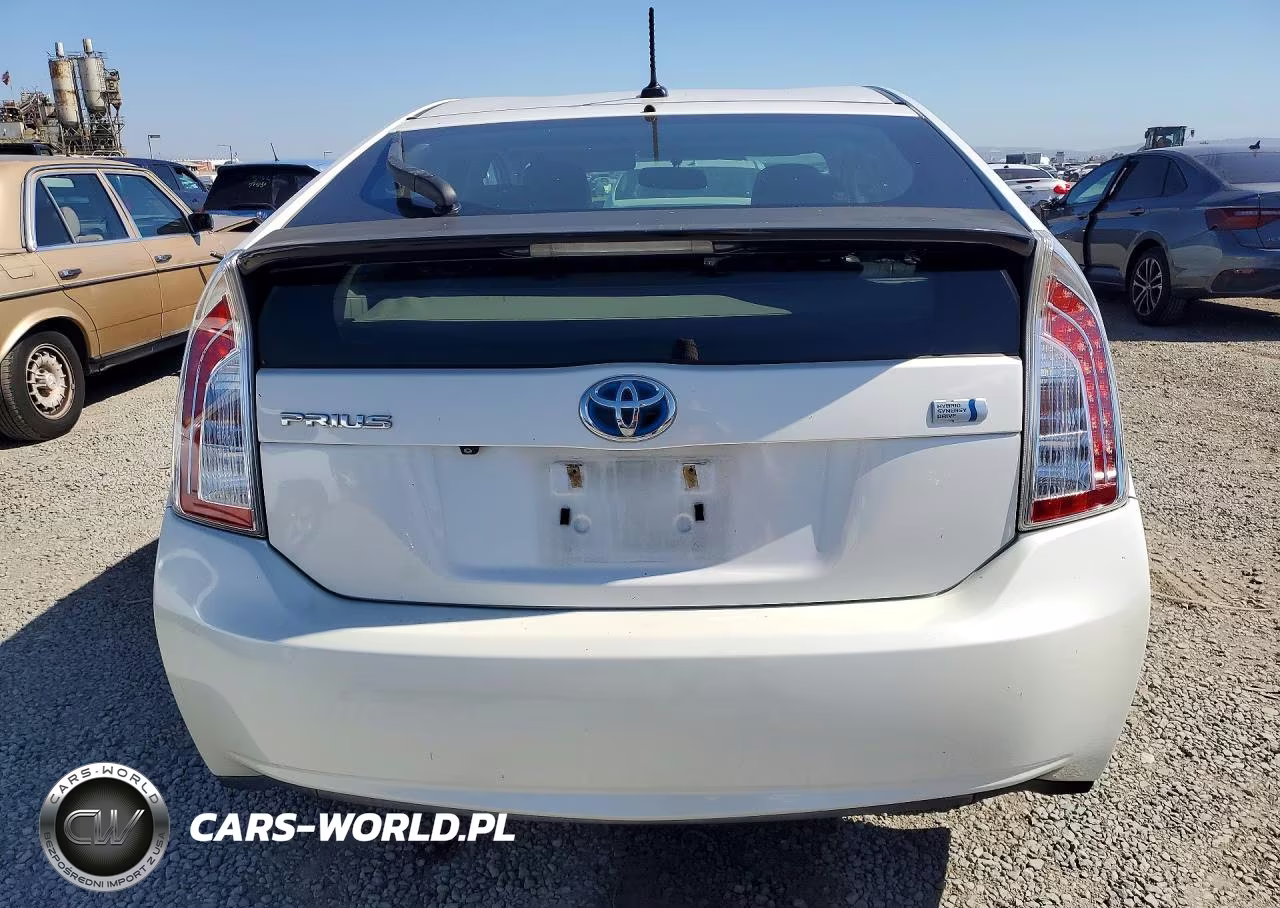 2014 Toyota Prius Four VIN:JTDKN3DU7E0369275 - 6