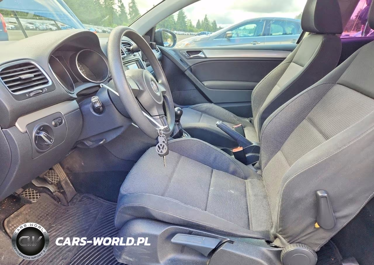 2010 Volkswagen Golf VIN:WVWAB7AJ2AW300362 - 7