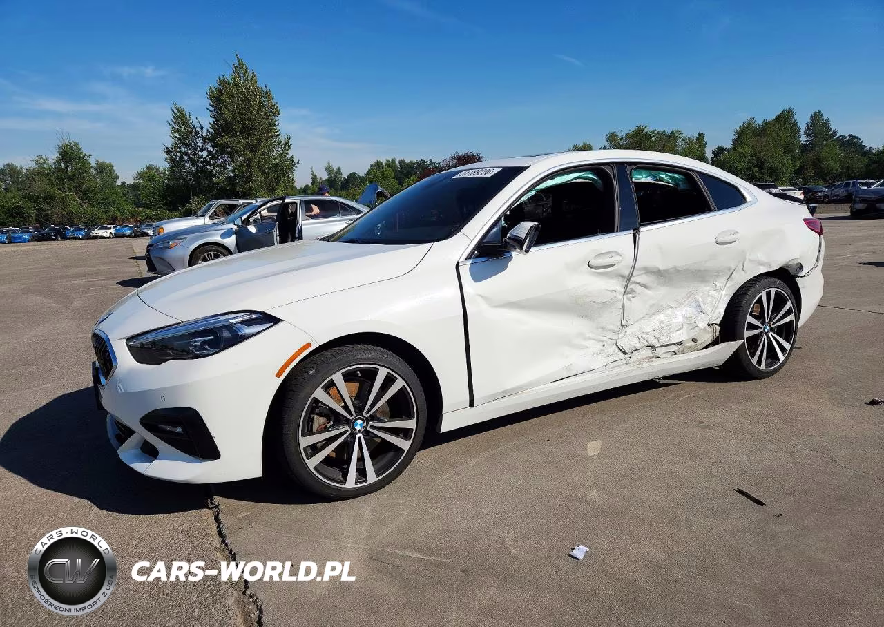 2021 BMW 228Xi