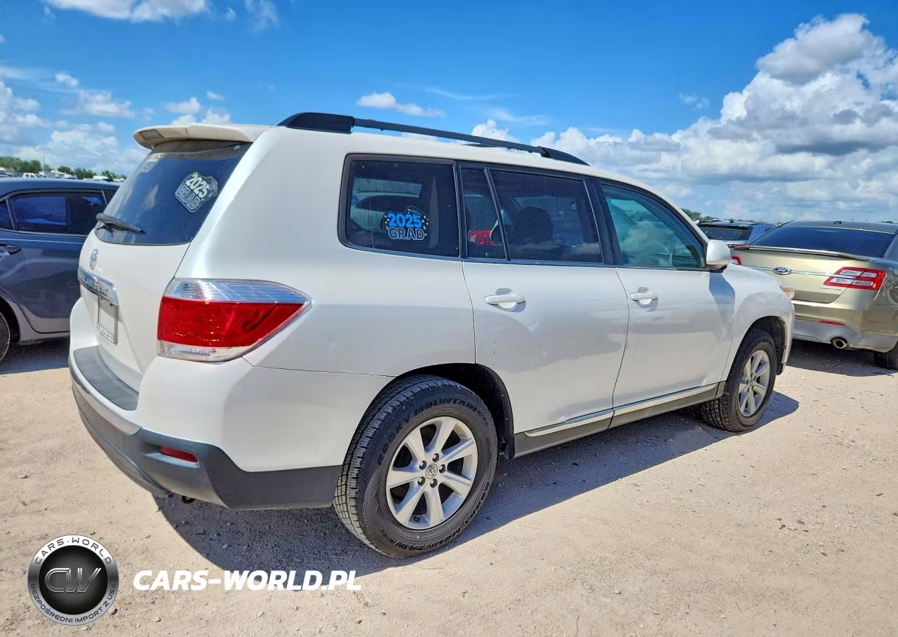 2013 Toyota Highlander Se VIN:5TDZK3EH9DS114695 - 3