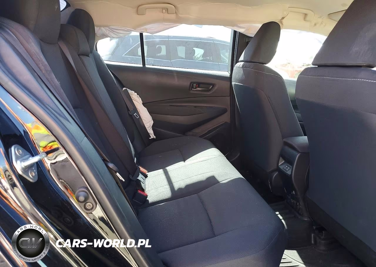 2024 Toyota Corolla Hybrid Le VIN:JTDBCMFE6R3040749 - 10