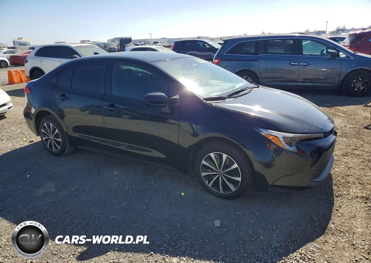 2024 Toyota Corolla Hybrid Le VIN:JTDBCMFE6R3040749 - 4