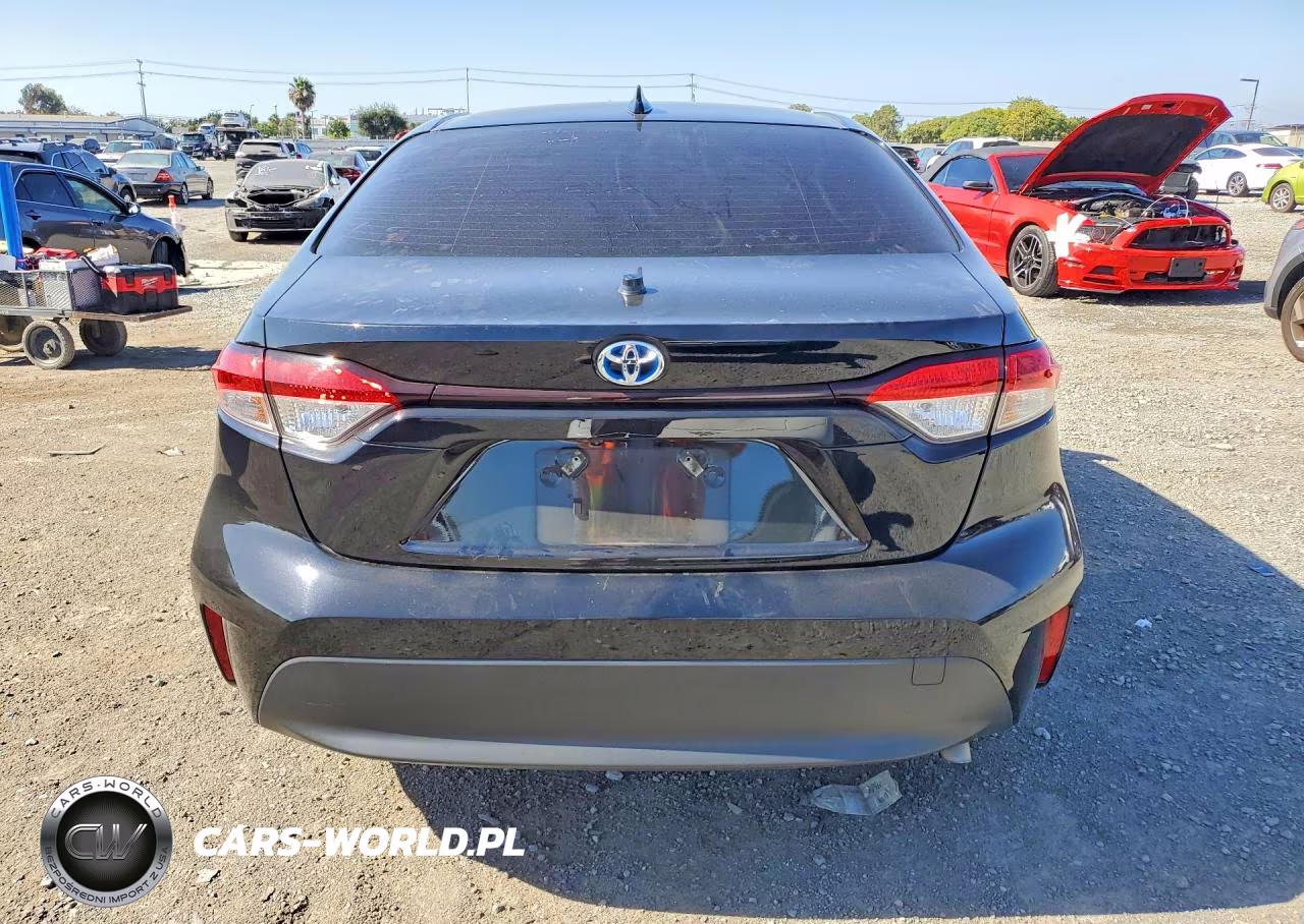 2024 Toyota Corolla Hybrid Le VIN:JTDBCMFE6R3040749 - 6