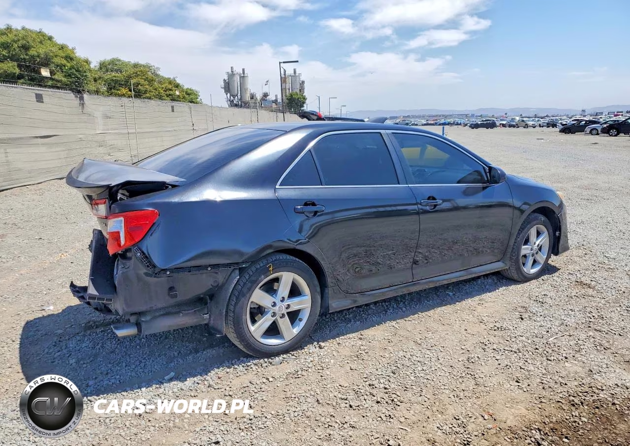 2013 Toyota Camry Se VIN:4T1BF1FK6DU649978 - 3