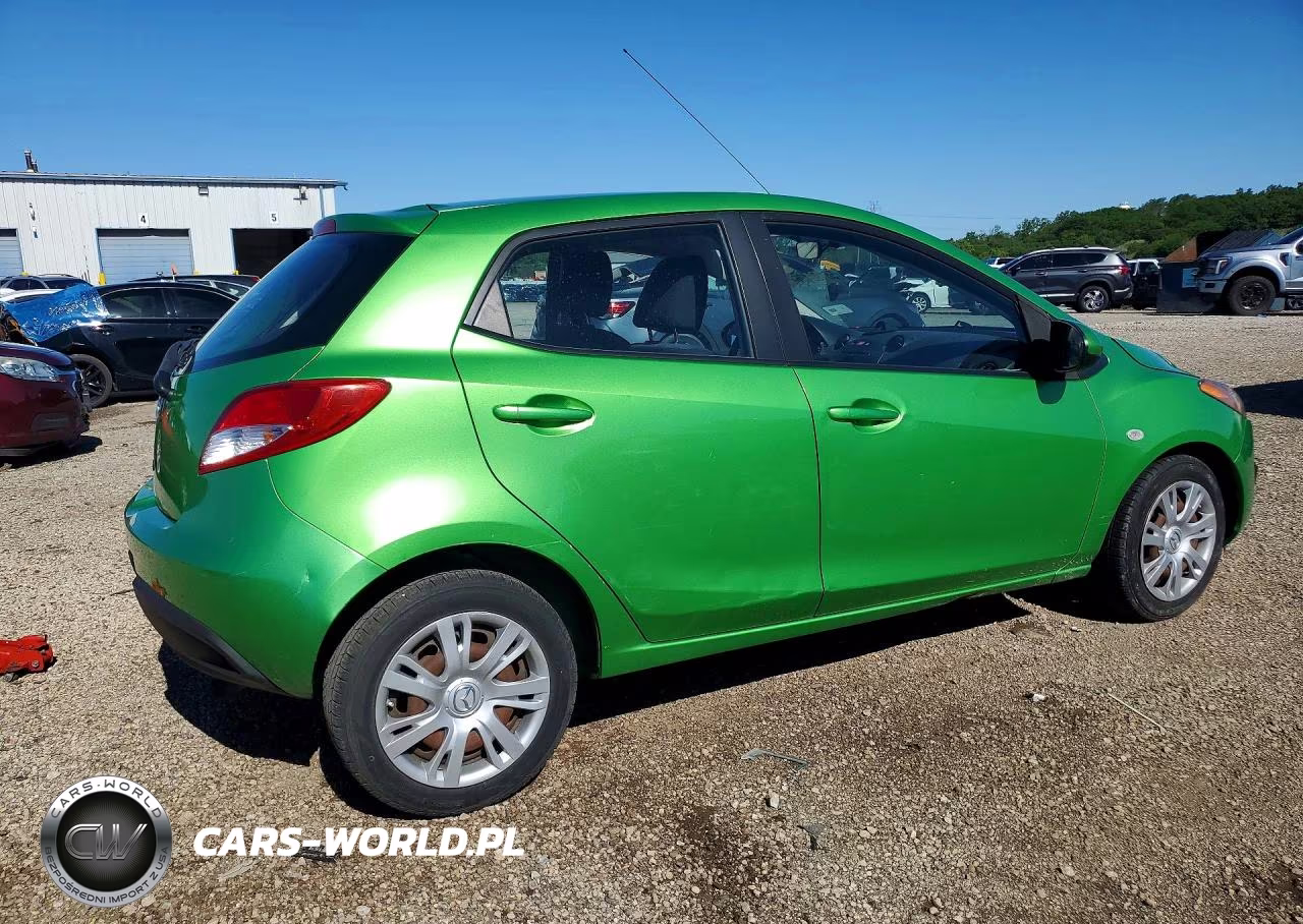 2013 Mazda Mazda2 VIN:JM1DE1KY6D0154956 - 3