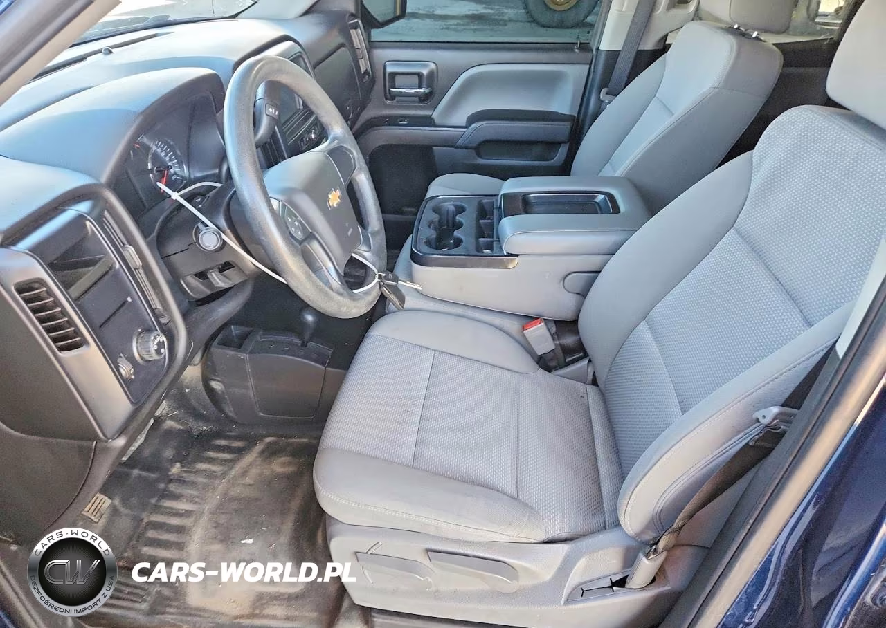 2018 Chevrolet Silverado K1500 VIN:1GCVKNEC8JZ343054 - 7