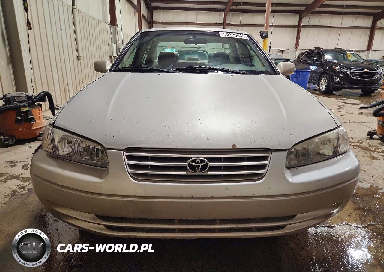1998 Toyota Camry Le VIN:4T1BG22K5WU206989 - 5