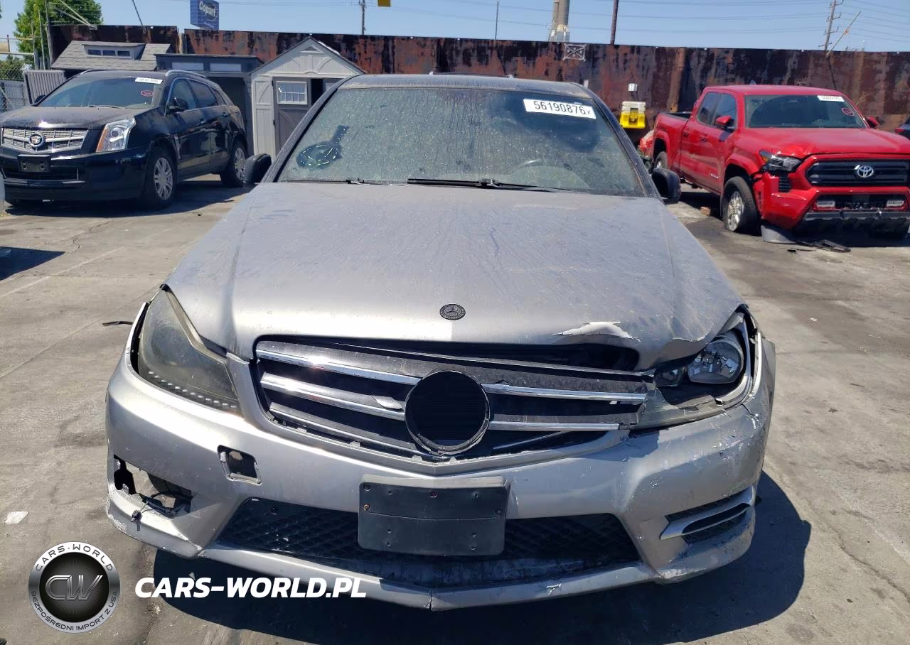 2012 Mercedes-Benz C 250 VIN:WDDGF4HB1CA724715 - 5