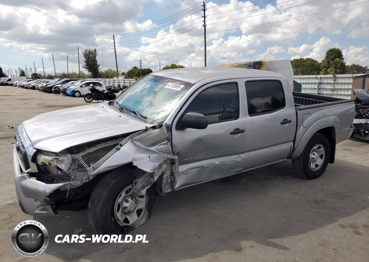 2015 Toyota Tacoma Double Cab Prerunner – zdjęcie 1 z 12