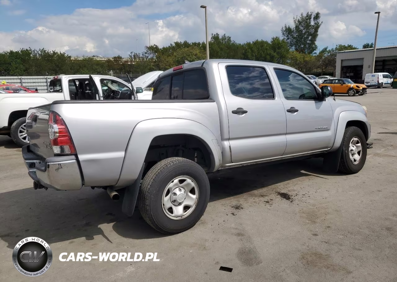 2015 Toyota Tacoma Double Cab Prerunner VIN:5TFJU4GN4FX071610 - 3