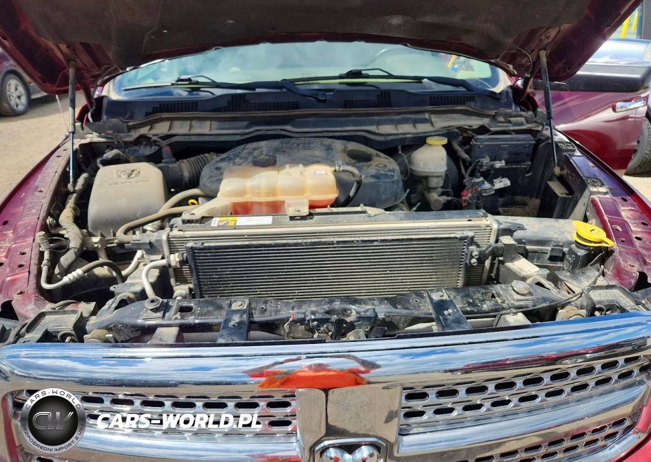 2017 Ram 1500 Laramie VIN:1C6RR7VM4HS512174 - 11