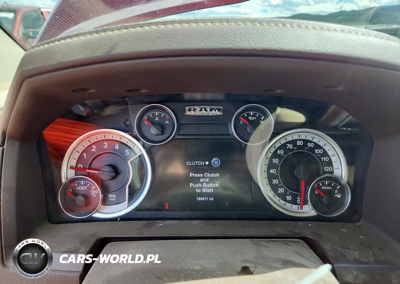2017 Ram 1500 Laramie VIN:1C6RR7VM4HS512174 - 9