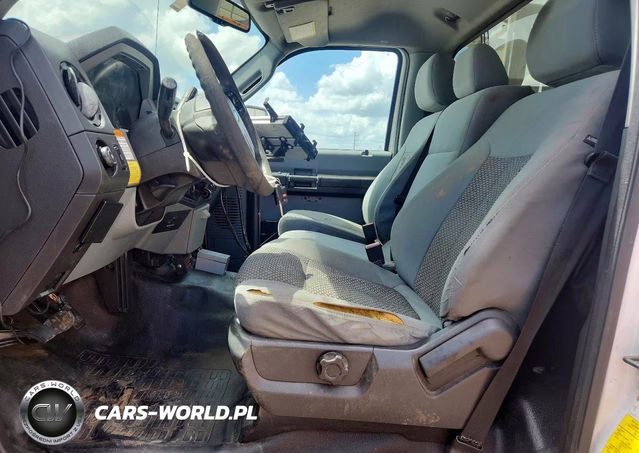 2015 Ford F450 Super Duty VIN:1FDUF4GT9FED70572 - 7
