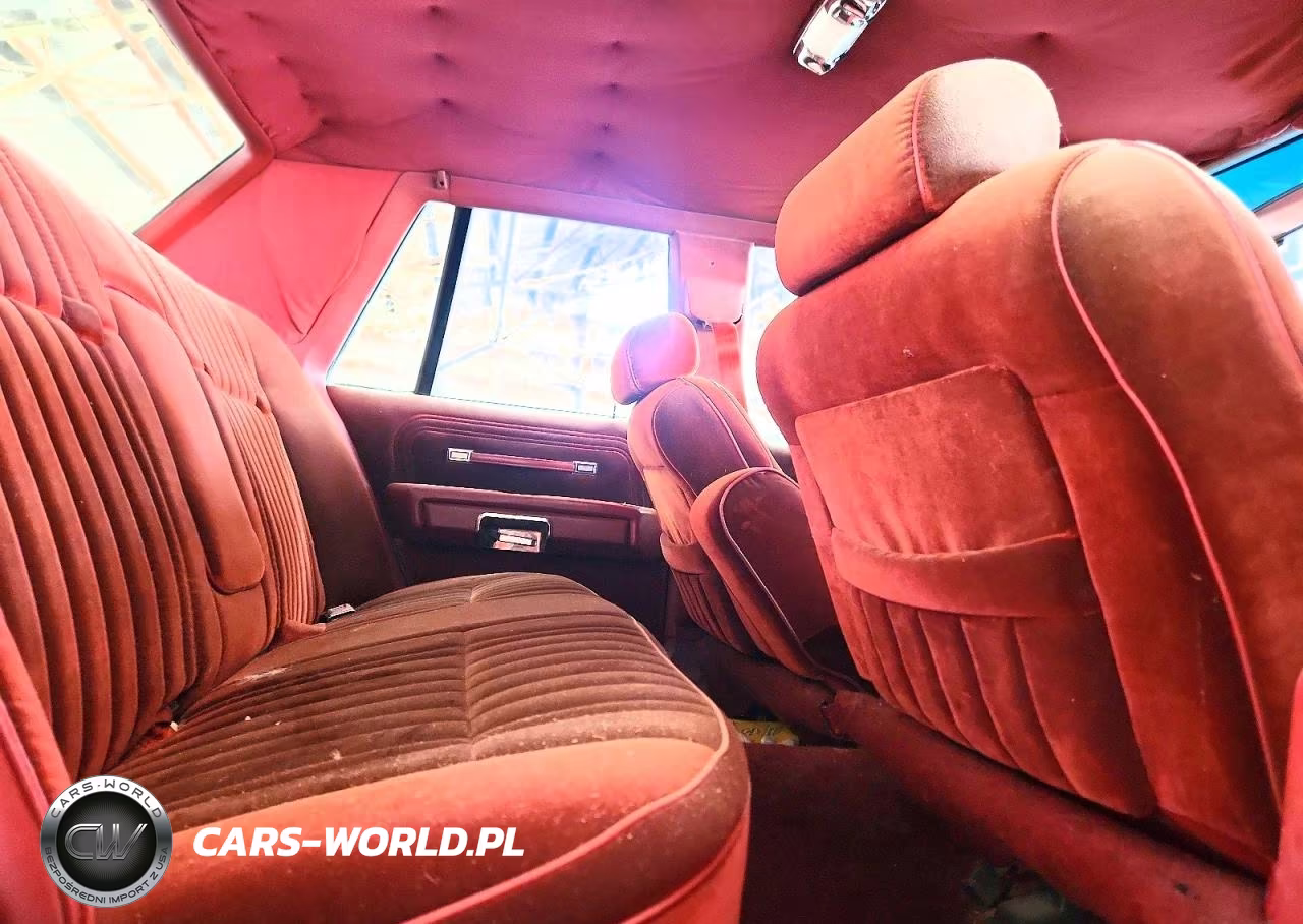 1985 Ford Ltd Crown Victoria VIN:1FABP43F8FZ126273 - 10