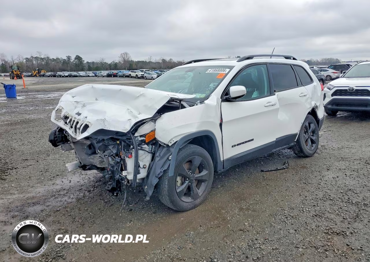2019 Jeep Cherokee Latitude Plus – zdjęcie 1 z 13