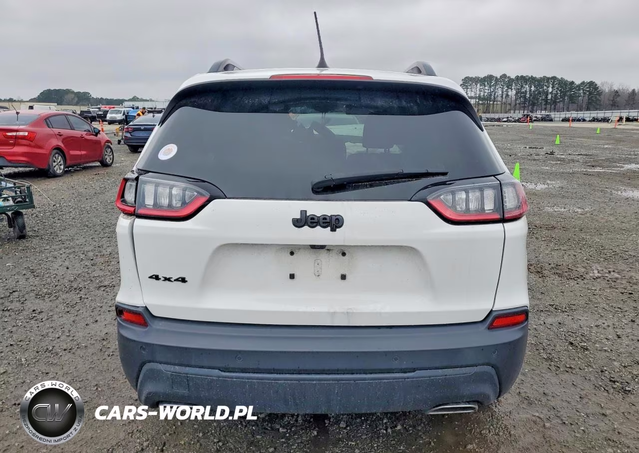 2019 Jeep Cherokee Latitude Plus VIN:1C4PJMLX3KD307105 - 6