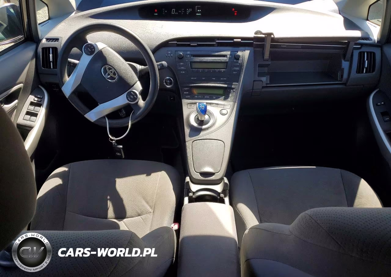 2011 Toyota Prius Two VIN:JTDKN3DUXB0288654 - 8
