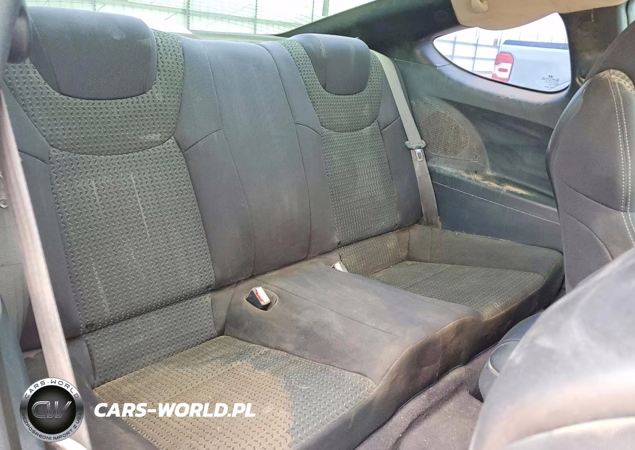 2012 Hyundai Genesis Coupe 2.0T VIN:KMHHT6KD4CU076990 - 10