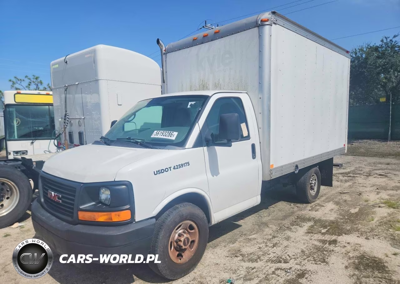 2014 GMC Savana Cutaway G3500