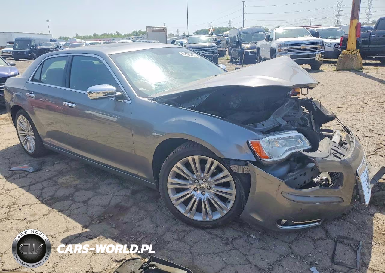 2011 Chrysler 300 Limited VIN:2C3CA5CG3BH523337 - 4