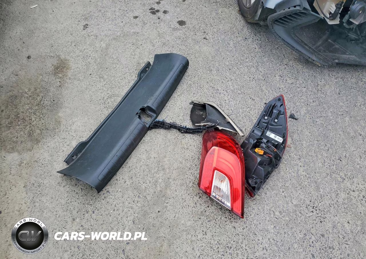 2018 Honda Accord Sport VIN:1HGCV1F39JA091871 - 12