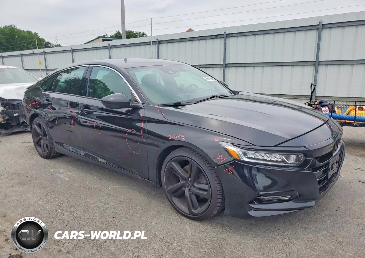 2018 Honda Accord Sport VIN:1HGCV1F39JA091871 - 4