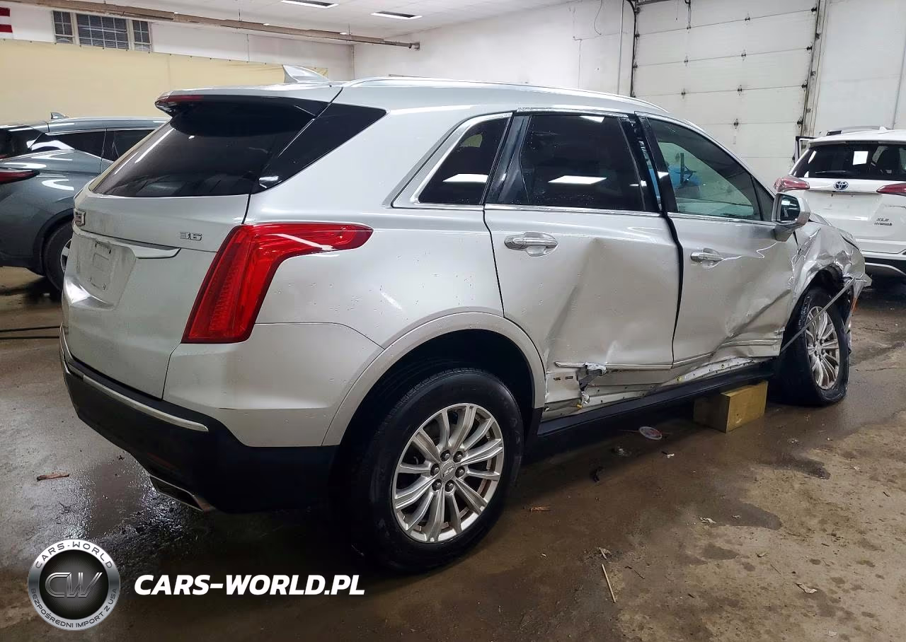 2018 Cadillac Xt5 VIN:1GYKNARS3JZ224522 - 3