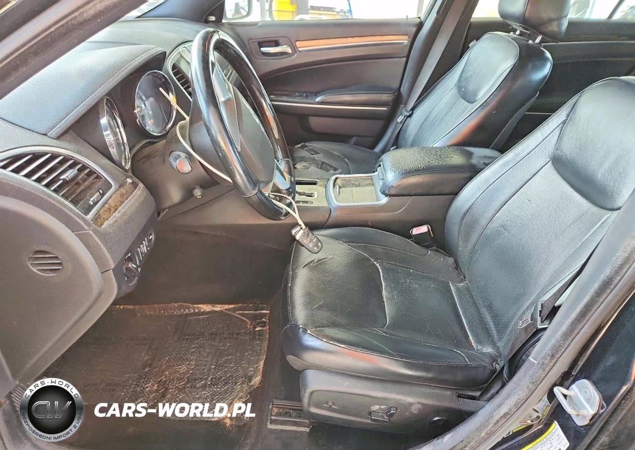 2013 Chrysler 300C VIN:2C3CCAETXDH538000 - 7