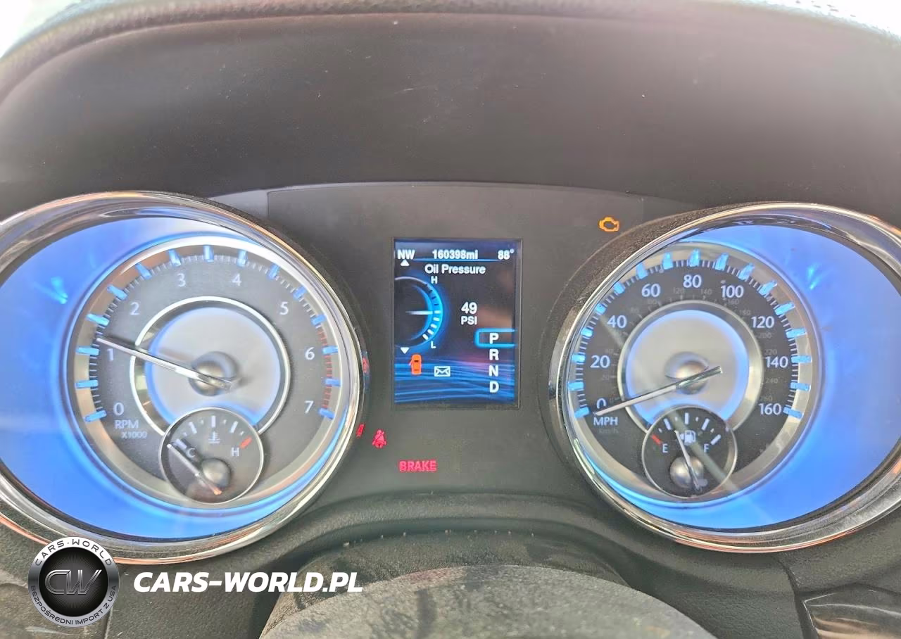 2013 Chrysler 300C VIN:2C3CCAETXDH538000 - 9