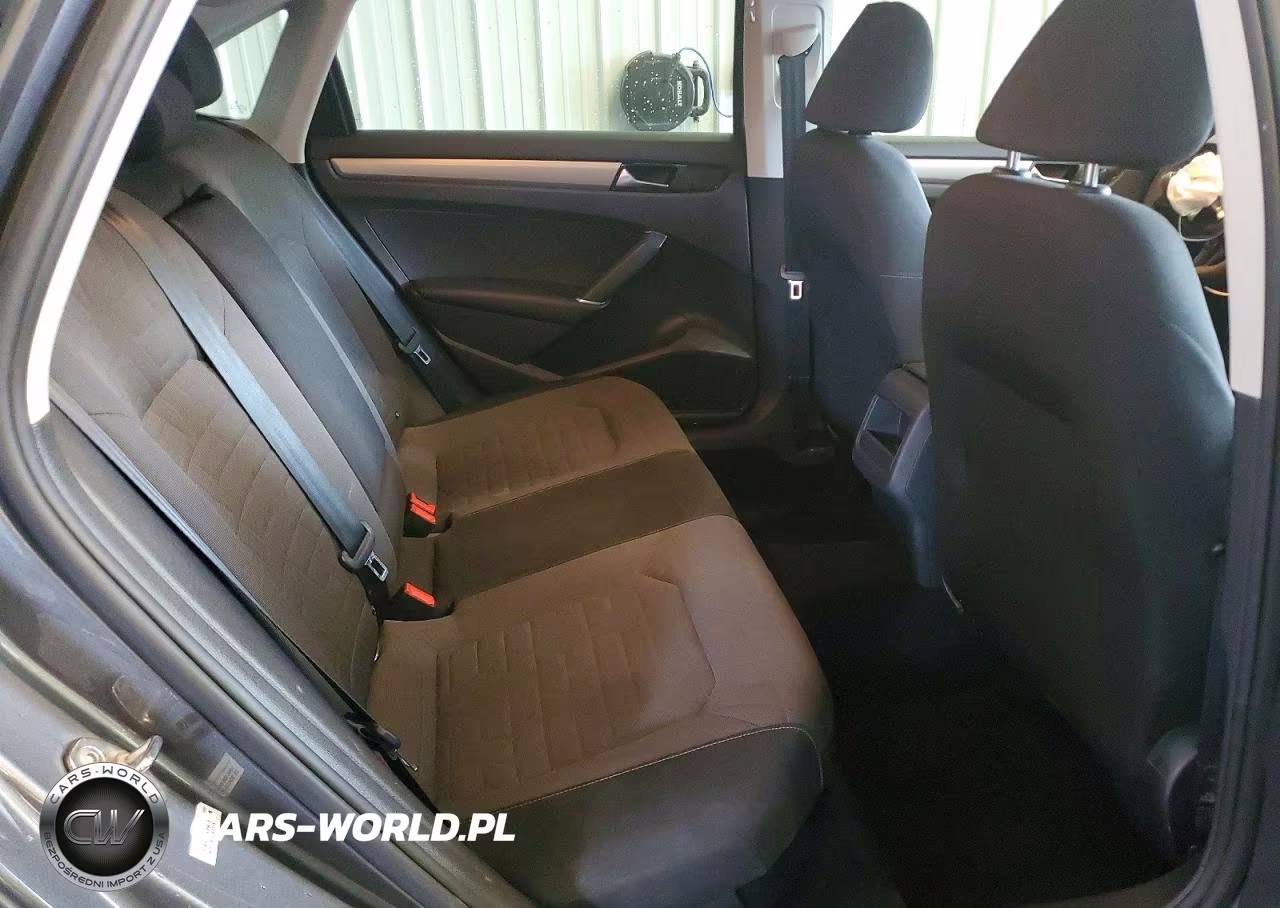2020 Volkswagen Passat S VIN:1VWAA7A34LC016401 - 10