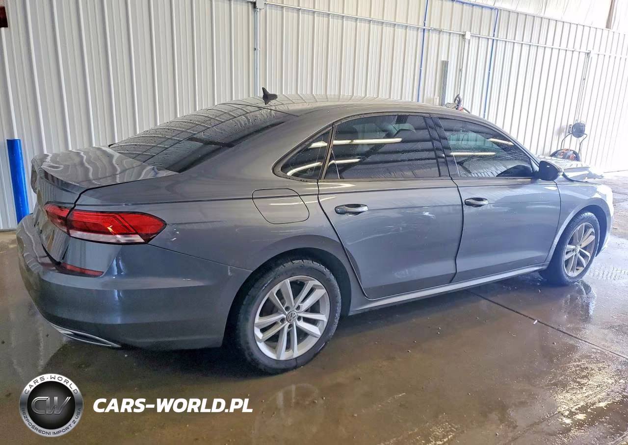 2020 Volkswagen Passat S VIN:1VWAA7A34LC016401 - 3