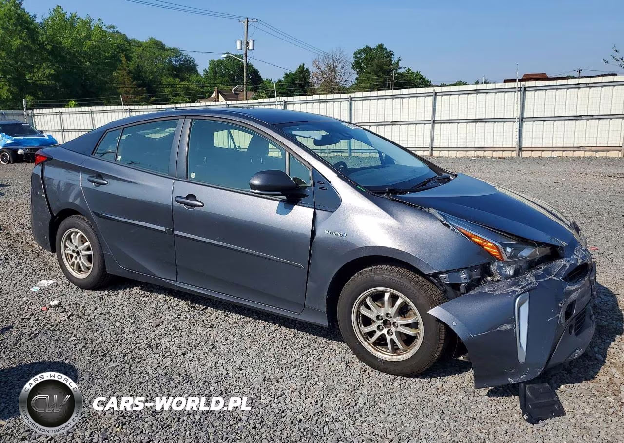 2020 Toyota Prius Xle Awd-E VIN:JTDL9RFU9L3021028 - 4