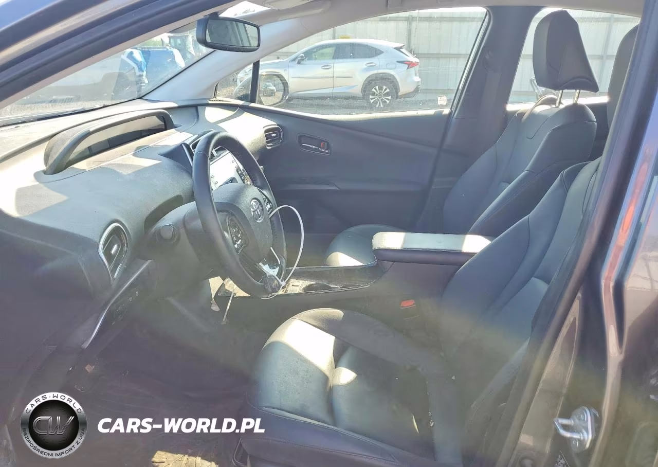 2020 Toyota Prius Xle Awd-E VIN:JTDL9RFU9L3021028 - 7