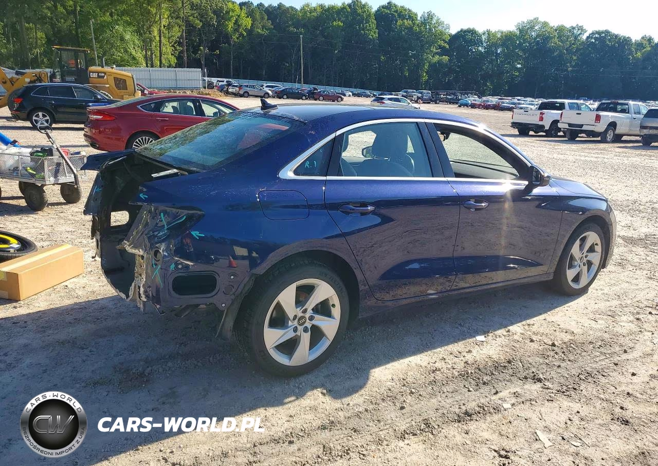 2022 Audi A3 Premium VIN:WAUGUDGY1NA096953 - 3